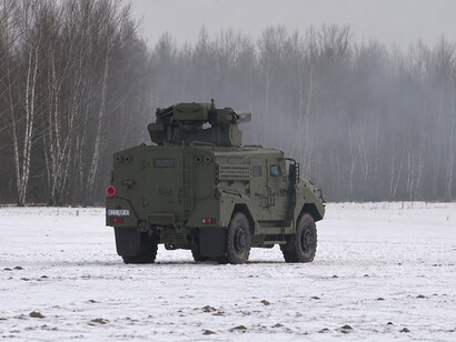 The Suwałki Gap, often called “NATO’s Achilles heel,” is central to evacuation planning as Lithuania and Poland develop procedures, infrastructure, and emergency routes for a possible Russian attack. This narrow corridor along the Polish–Lithuanian border connects the Baltic states to the rest of NATO by land, making it a key strategic concern