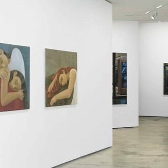Various artists, Echoes of beauty, exhibition view. Courtesy of Yusto/Giner