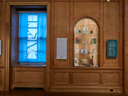 Trading Earth. Ceramics, commodities, and commerce, exhibition view. Courtesy of Risd Museum