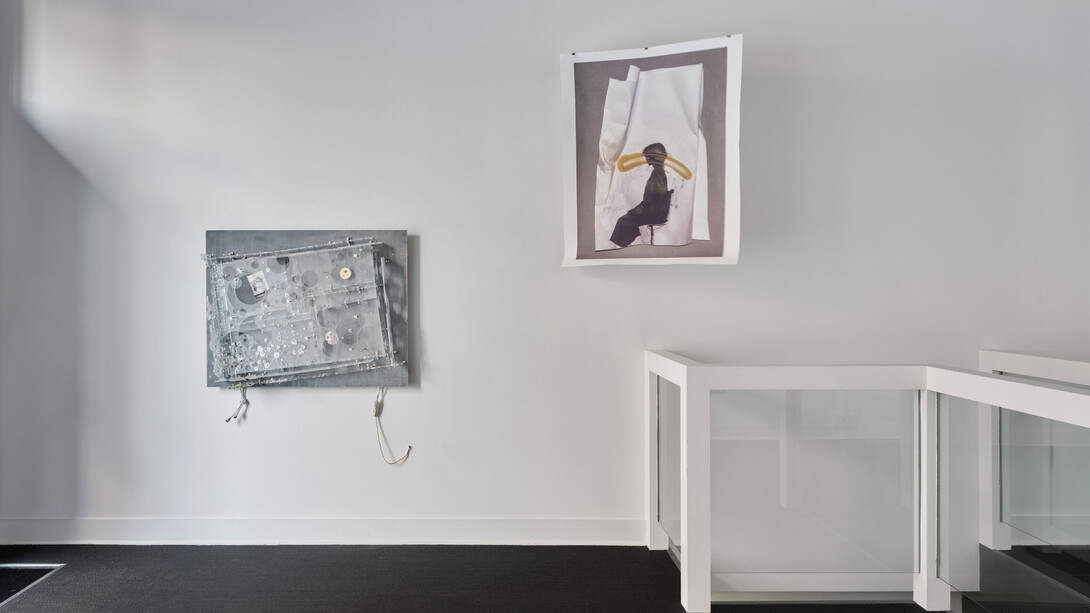Various artists, Working title. I ❤️ artists and oceans, exhibition view. Courtesy of Belmacz Gallery