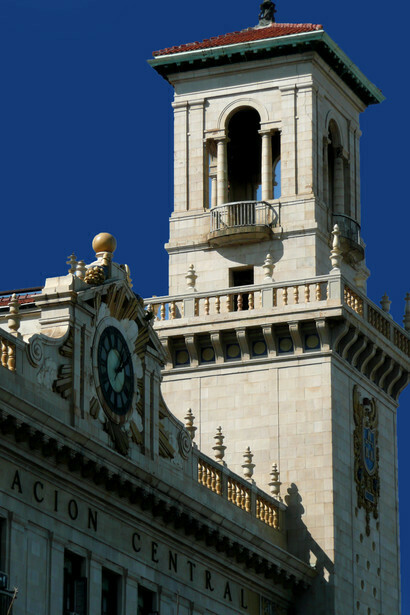 Kenneth Murchison, Central station