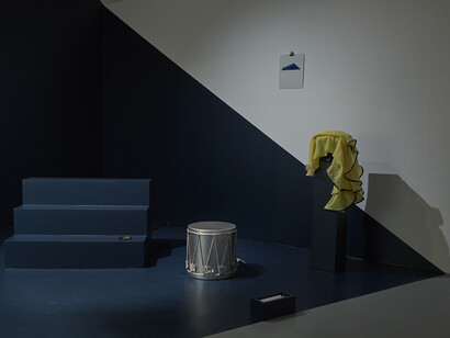 (play)ground-less, installation view