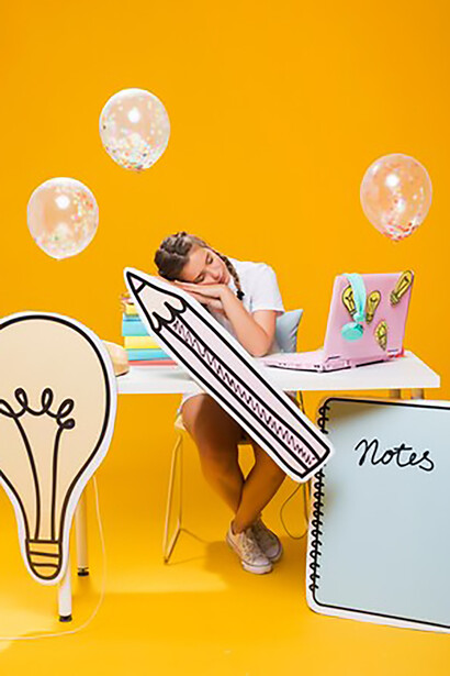 Creativity with a vibrant portrait of a schoolgirl against a Memphis background, clutching a light bulb as a symbol of innovative ideas and imaginative thinking