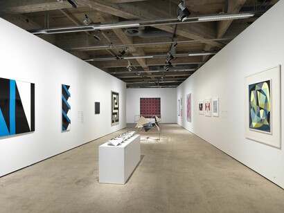 Various artists, Experiments in concretism, exhibition view. Courtesy of Espoo Museum of Modern Art