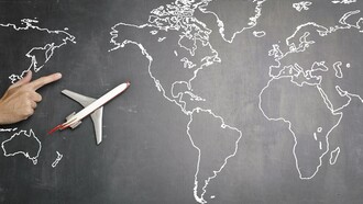 Cada nova viagem é também a possibilidade de viver um pouquinho de um sonho, seja conhecendo uma nova cidade ou país, andando de avião pela primeira vez, conhecendo uma cultura diferente ou aquele lugar especial que víamos nos filmes pela televisão