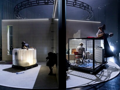 Wasteland, Peter Pan. Courtesy of the Deutsches Theater