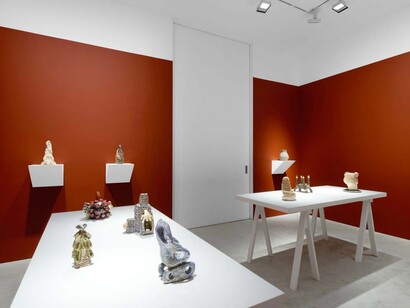 Tecla Tofano, Esa munda macha, exhibition view. Courtesy of James Cohan Gallery