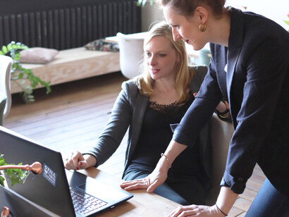 The access to executive positions is globally on average still twice harder for women than for men