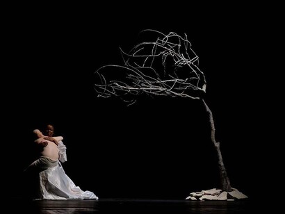 Love, view of the performance. Courtesy of Teatro Donizetti