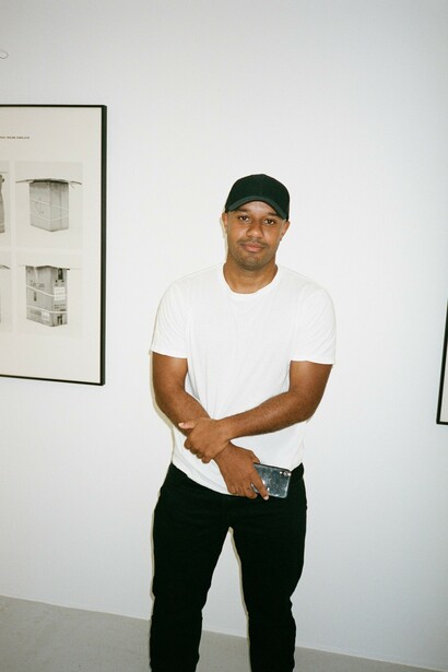Portrait of Jojo Gronostay. Courtesy of Museum für Kunst und Gewerbe Hamburg. Photo: Lukas Gansterer