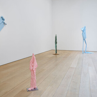 Erwin Wurm, Double dream, exhibition view. Courtesy of Lehmann Maupin