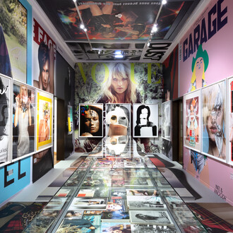 Inez van Lamsweerde and Vinoodh Matadin, Can love be a photograph, exhibition view. Courtesy of Kunstmuseum Den Haag