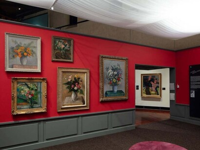 Various artists, École de Paris. Artists from Bohemia and Interwar Paris, exhibition view. Courtesy of National Gallery