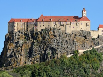 Il castello di Riegersburg, situato nella Stiria, presso la cittadina di Riegersburg in Austria