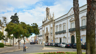 A exposição reunirá trabalhos de Luís Marques e Rúben Gonçalves na Galeria Trem, em Faro, Portugal