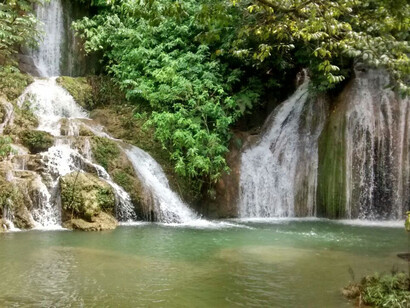 Cachoeira na serra da Bodoquena, região de Bonito, Mato Grosso do Sul, Brasil