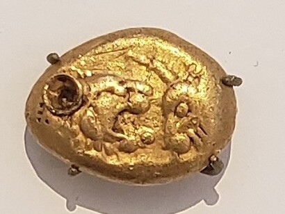 Lidia statere con leone rivolto verso il toro c. 554-546 a.C., moneta d'oro