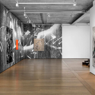 Gregor Hildebrandt, Auf falscher seite in die falsche richtung (On the wrong side in the wrong direction), exhibition view. Courtesy of Almine Rech Gallery