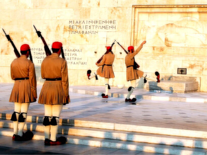 Atenas. Cambio de guardia en el Parlamento