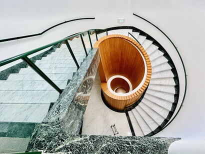 Hiroshima City Museum of Contemporary Art, interior spiral staircase © Alma Reyes