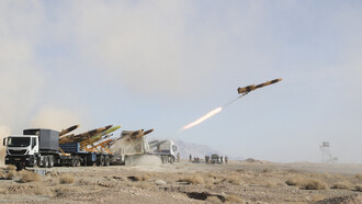 Décollage de drones militaires lors d’un exercice, 7 janvier 2021. Photo de Bahareh Asadi