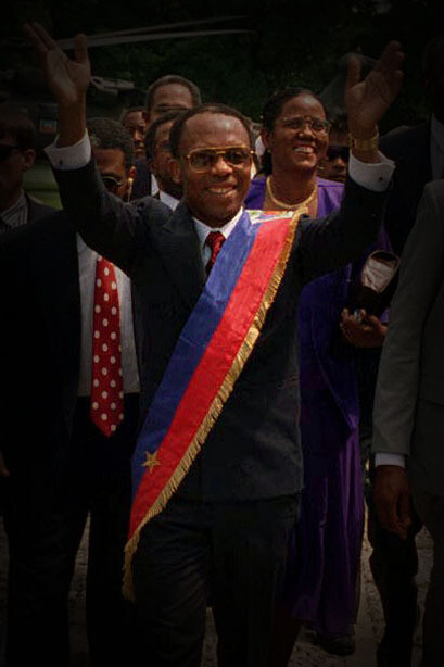 Jean-Bertrand Aristide, expresidente de Haití que en 2003 exigió a Francia el reembolso de la deuda impuesta a su país