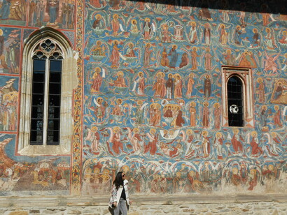 Bucovina, Rumanía. Iglesia de San Jorge en el Monasterio de Voronet. Foto: Patricia García