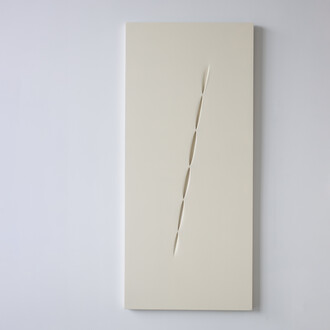 Eli Ping, Gorget, 2023. Flashe on canvas, 36 x 81 in (91.4 x 205.7 cm). Courtesy of the artist and Micki Meng