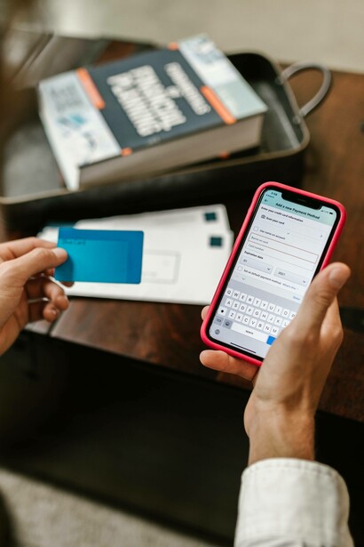 Man exploring e-commerce website
