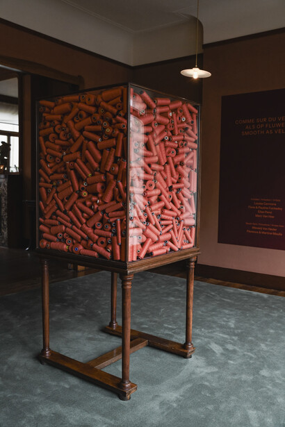 Various artists, Smooth as velvet, exhibition view. Courtesy of Horta Museum