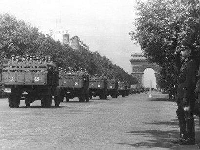 Movimiento de tropas nazis, París, Francia