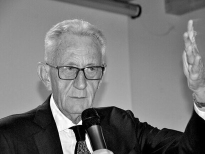 Beppe Ghisolfi, Leone d'oro alla carriera