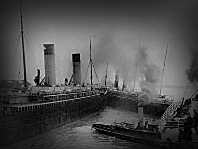 Titanic verlässt Southampton