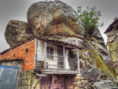 A Pobra de Trives, Ourense. Peña Folenche