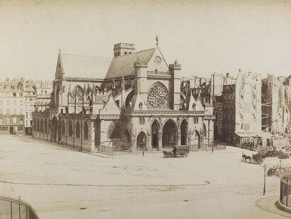 Edouard Baldus, Travaux autour de l'église Saint-Germain-l'Auxerrois, Paris, zwischen 1857. Courtesy of Staatliche Museen