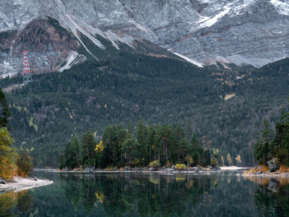 Conscious entities exist entirely in the quantum world