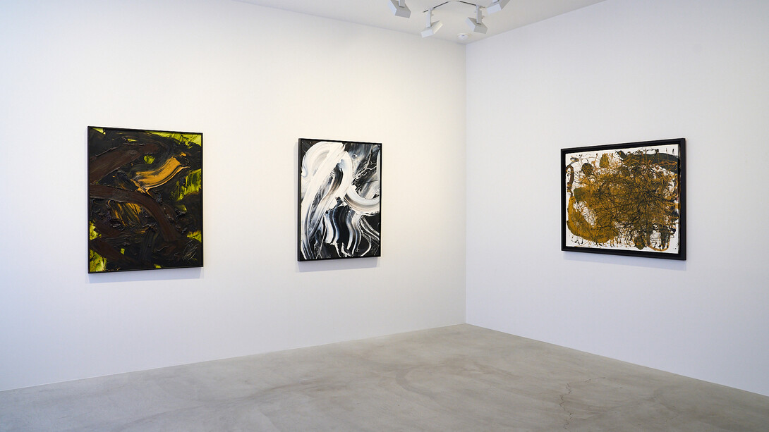 Kazuo Shiraga and Akira Kanayama, Plus-minus, exhibition view. Courtesy of Fergus McCaffrey Gallery