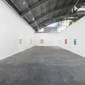 Akiko Kinugawa, Above the focus, behind the ears, exhibition view. Courtesy of Mendes Wood DM