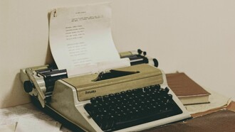 A propósito del centenario de su natalicio en 2026, recordamos al poeta Jaime Sabines a través de su linaje y postura política