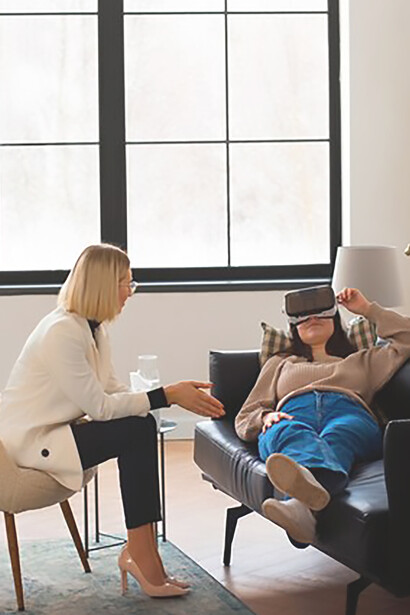 Addressing young women's fears and anxieties through therapy sessions