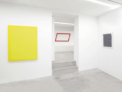 Pino Pinelli, Being a poet with a single word. Painting from the 1970s to the present, exhibition view. Courtesy of Dep Art Gallery