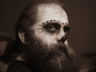 El Día de Muertos mexicano fusiona elementos autóctonos, indígenas, con los cultos religiosos que llegaron traídos por los españoles del Viejo Mundo