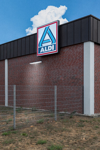 Aldi-day version, Marien Hvala. La découverte des logiciels de post-production lui ont ouvert les portes d’une multitude de possibilités au-delà de ce que la réalité nous offre à voir