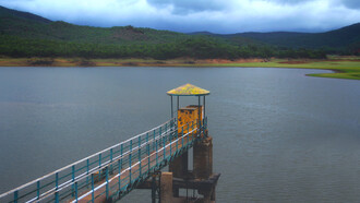 Ayyana Kere, the second-largest lake in Karnataka, stretches between small mountains and offers breathtaking views, India