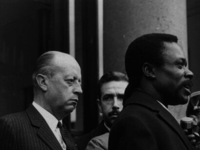 Albert-Bernard Bongo, President of the Republic of Gabon, talks to Jacques Foccard, Élysée General Secretary for African Affairs, in Paris, 7 July 1970