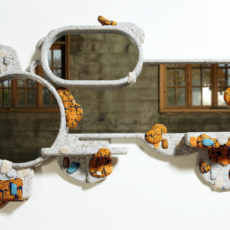 Jack Craig, Vegetable Sheep Carpet Mirror. Courtesy the artist and Volume Gallery