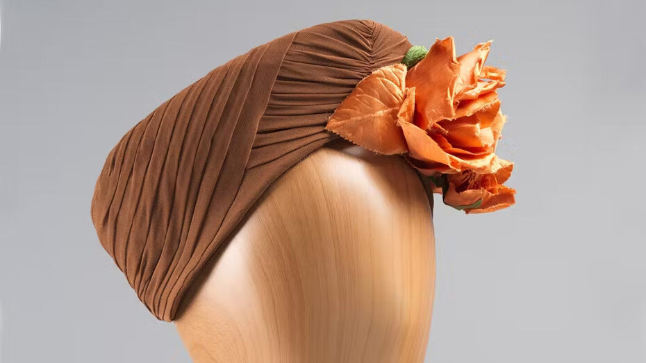Gertrude's, Brown turban, 1941-45. Courtesy of the New-York Historical Society Gallery. Photo by Anna-Marie Kellen for the Smith College Historic Clothing Collection
