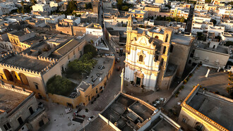 Presicce, a town and former comune in the province of Lecce in Apulia, south-east Italy, is recognized as one of I Borghi più belli d’Italia (“The Most Beautiful Villages of Italy”). In 2019, it was merged with the neighboring town of Acquarica del Capo to form the municipality of Presicce-Acquarica