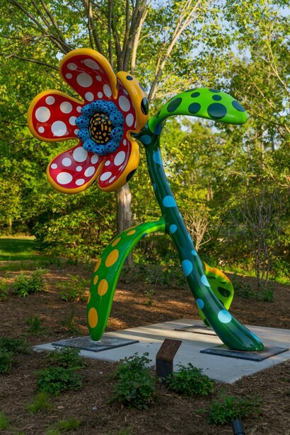 Yayoi Kusama, Flowers, exhibition view. Courtesy of Crystal Bridges Museum of American Art