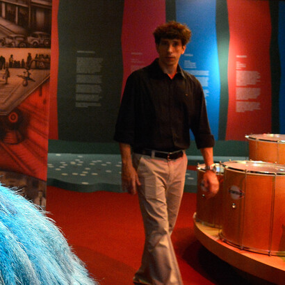 O samba é uma expressão cultural que combina elementos africanos e brasileiros, com profundas raízes espirituais e históricas. Rio de Janeiro - Na comemoração dos seus 80 anos, o Instituto do Patrimônio Histórico e Artístico Nacional homenageia o Museu do Samba, na Mangueira